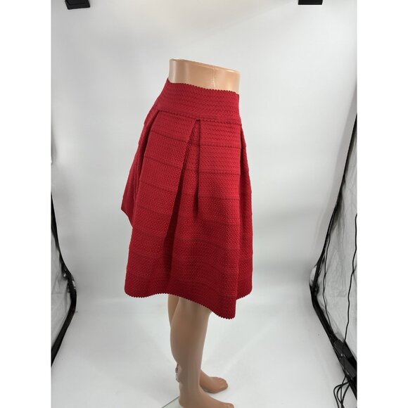 Express Red Pleated Skater Skirt Womens Size S Fit & Flare Textured Mini - Picture 4 of 7